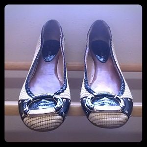 Antonio Melani Flats